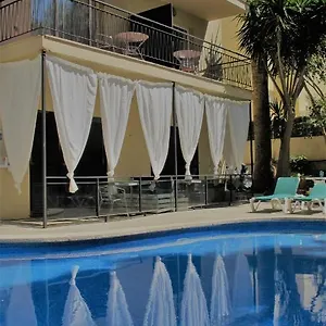 Hostel Bonany, PMI